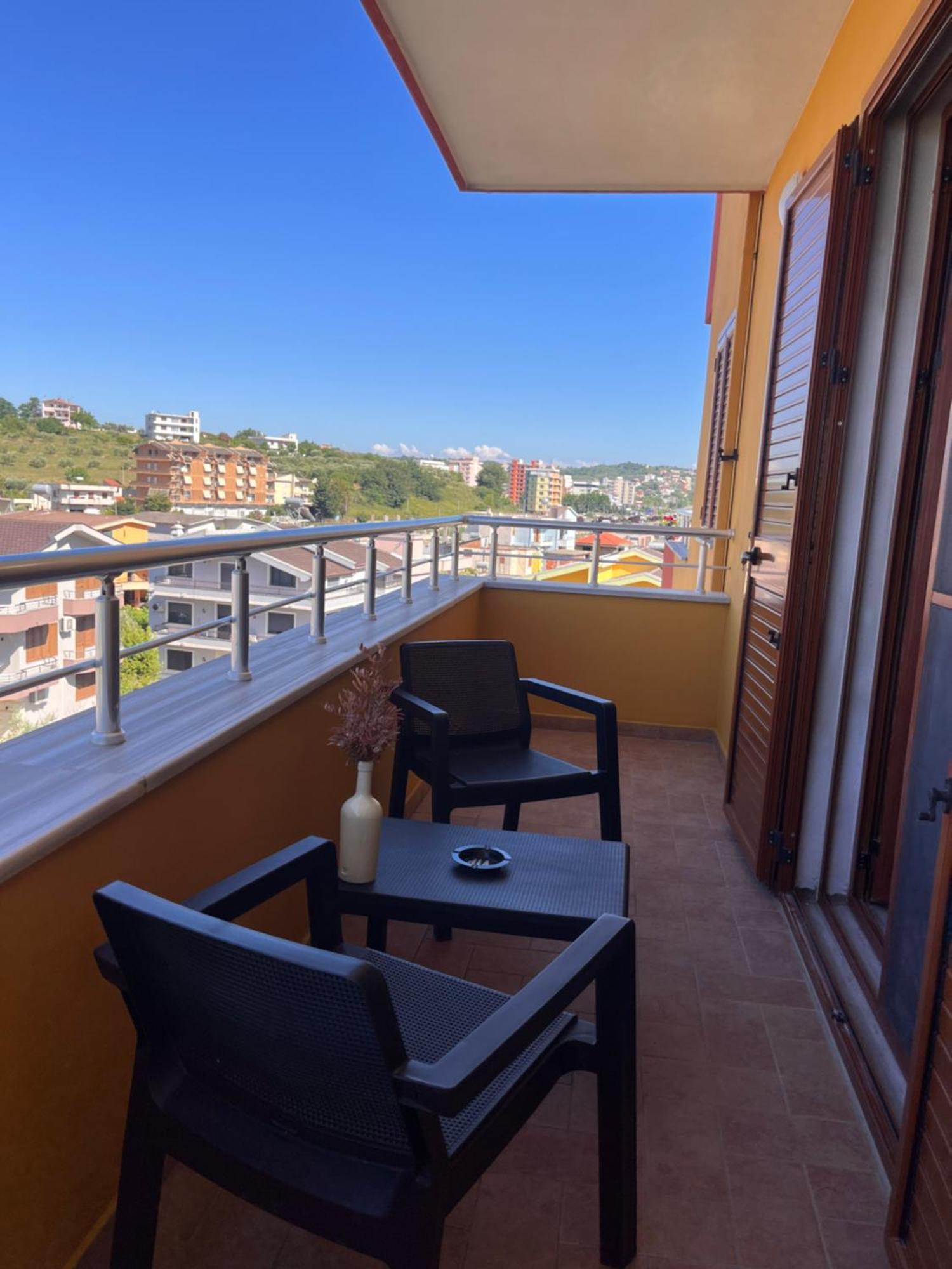 Belix Hotel Apartments, Near The Beach Durrës Eksteriør bilde