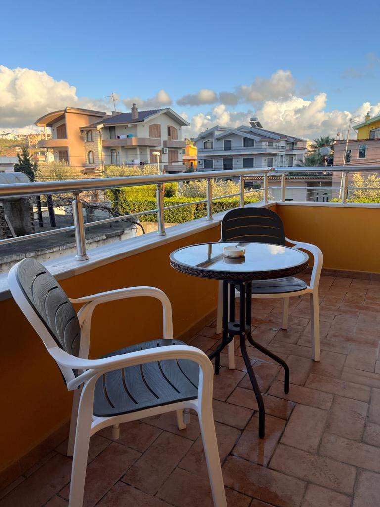 Belix Hotel Apartments, Near The Beach Durrës Eksteriør bilde