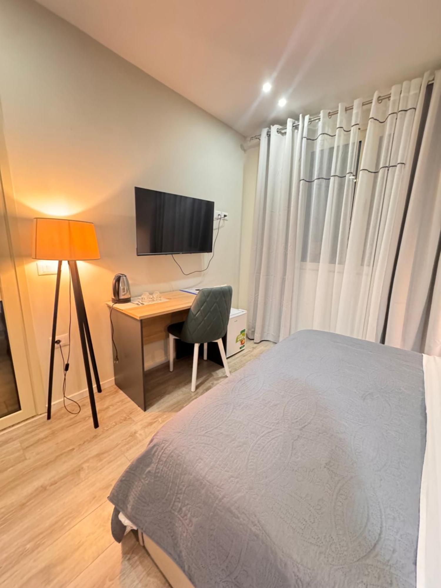 Belix Hotel Apartments, Near The Beach Durrës Eksteriør bilde